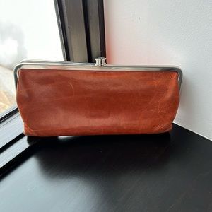 Hobo orange clutch